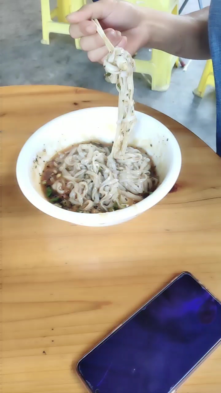 吃早餐了,海南正宗露面,超好吃,有想吃的老铁吗?来海南请你吃