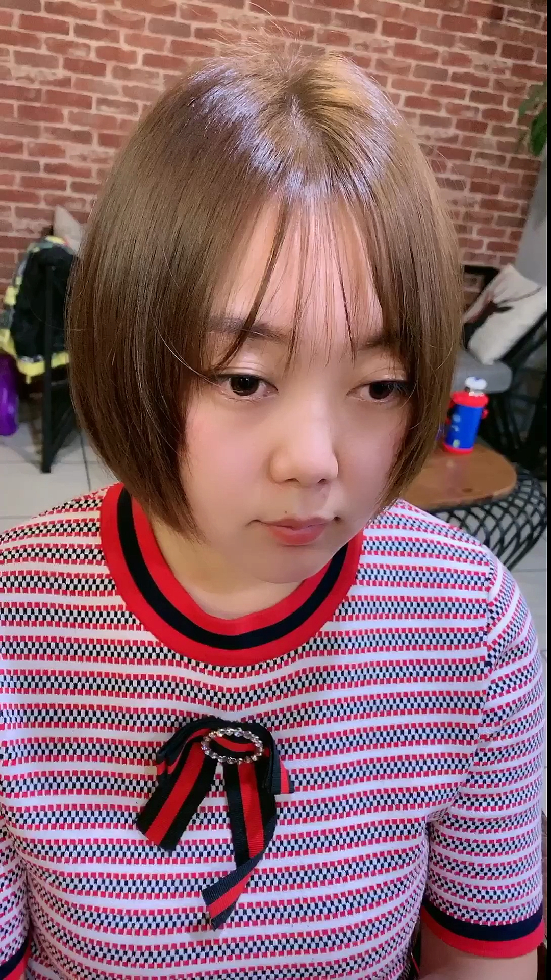 短发#微胖的人或者大圆脸都可以显小的发型