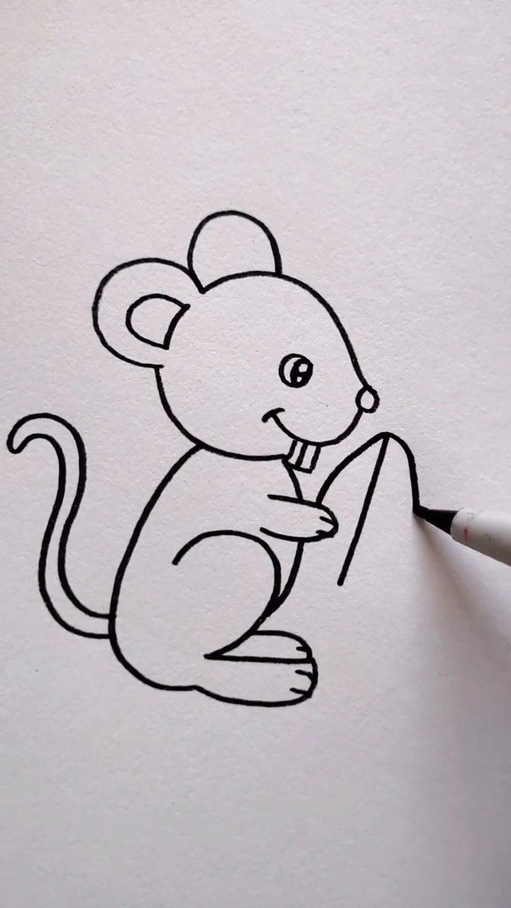 简笔画#012画个小老鼠抱着一个大瓜子