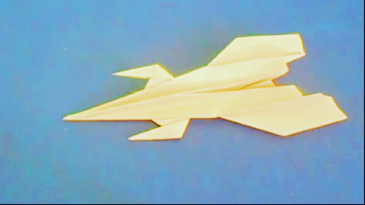 纸飞机飞起来经典军机图片