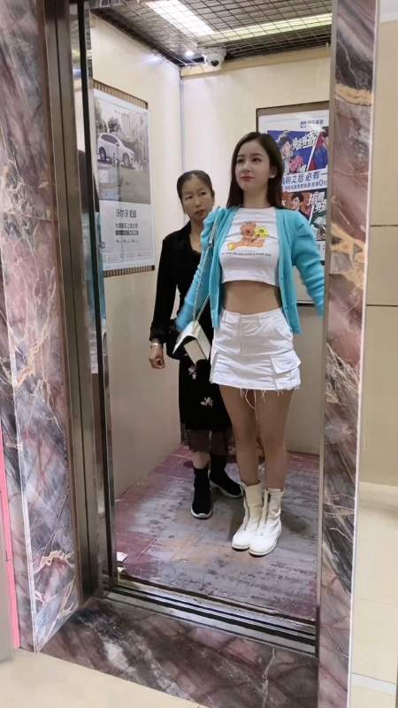 100 回复 莫名其妙的罪名3月前 丈母娘这眼神[得意] 回复 8 清歌儿呀