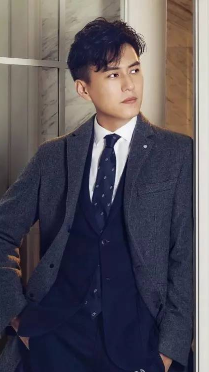 李宗盛林忆莲经典,贺涵牵手唐晶献唱,开口记不起原唱是谁