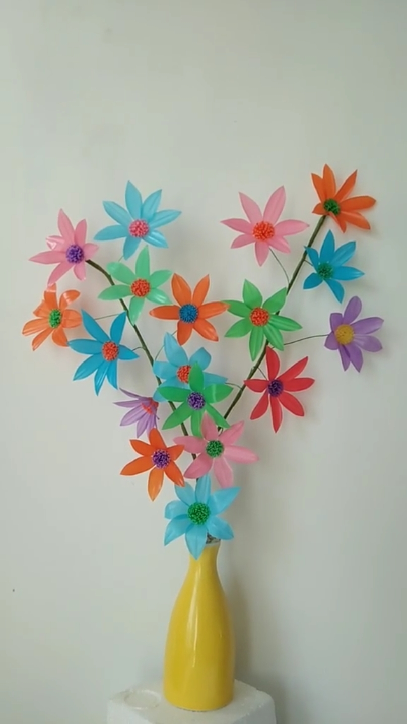 废物利用#一个吸管颠覆了人生.吸管花送给你们