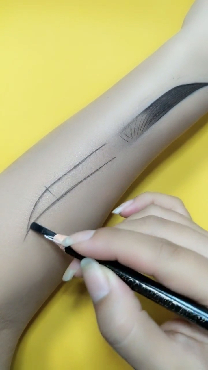 最好看的平眉画法,不学后悔