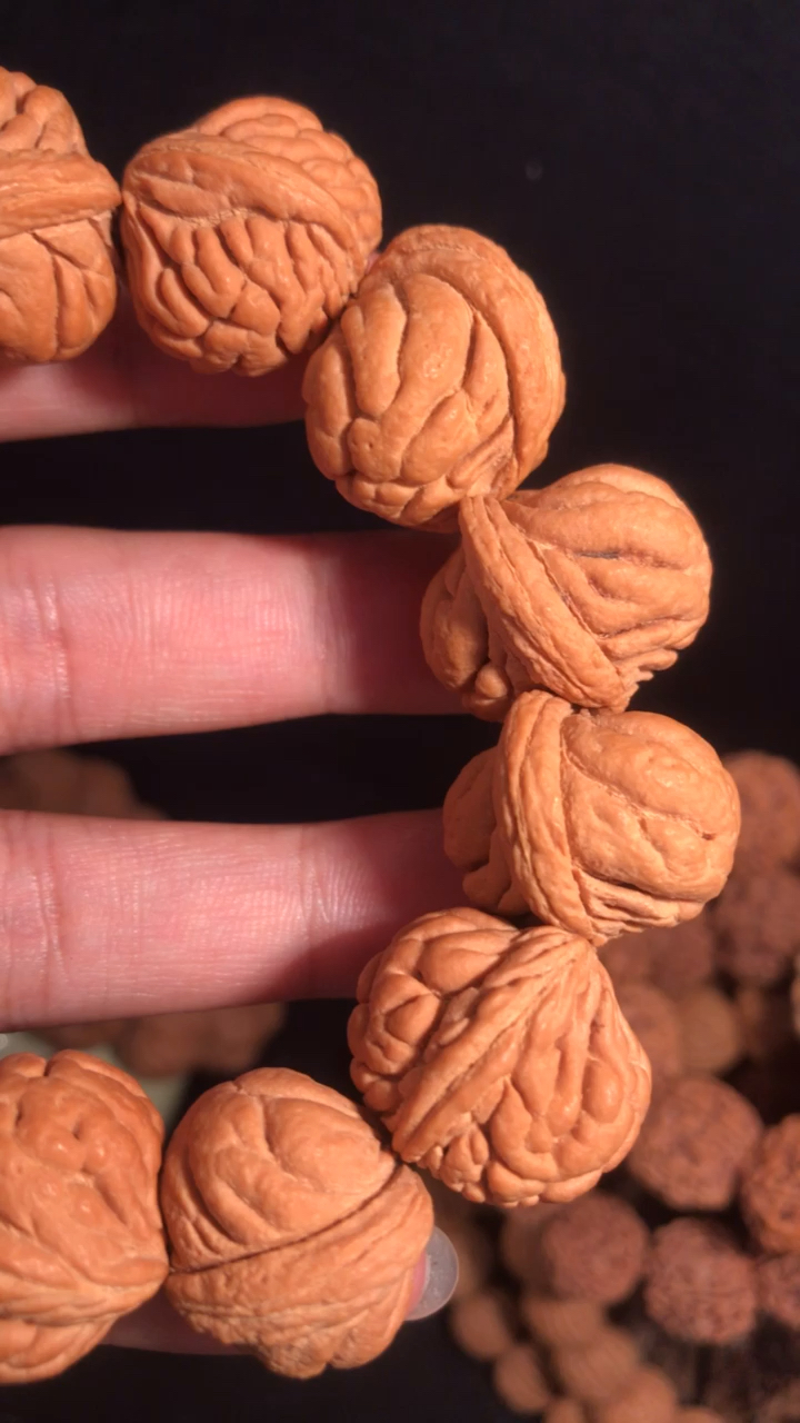 文玩核桃#极品霸王龙手串