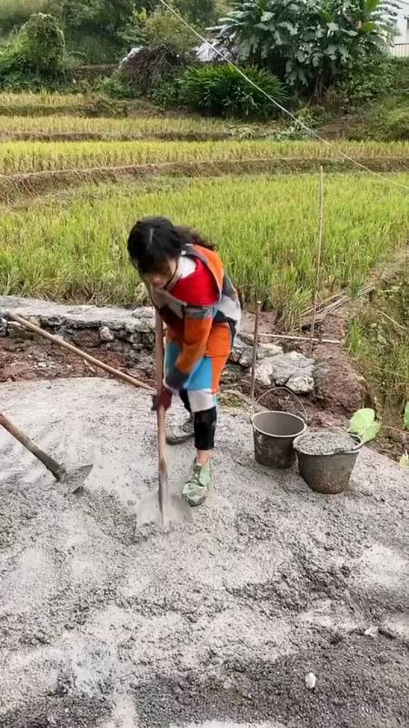 有没有哪里还需要小工的,搬砖打杂都可以熟练得很,请我不吃亏,就是饭