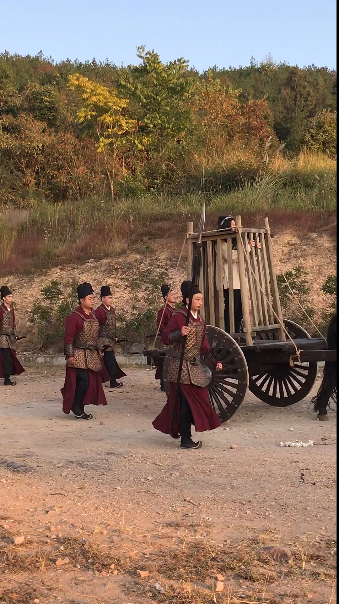 拍戏现场发配边疆