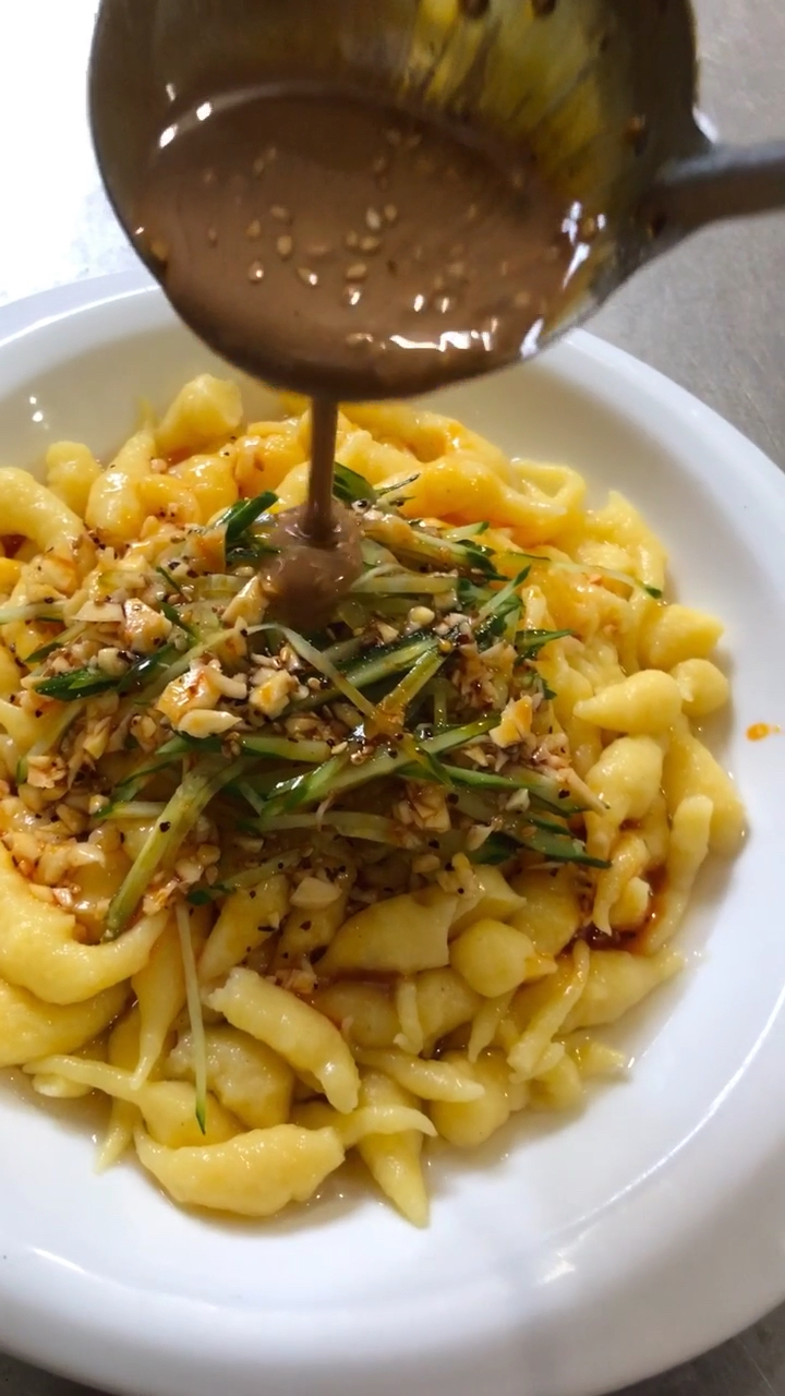 爽口酸辣玉米面鱼做法