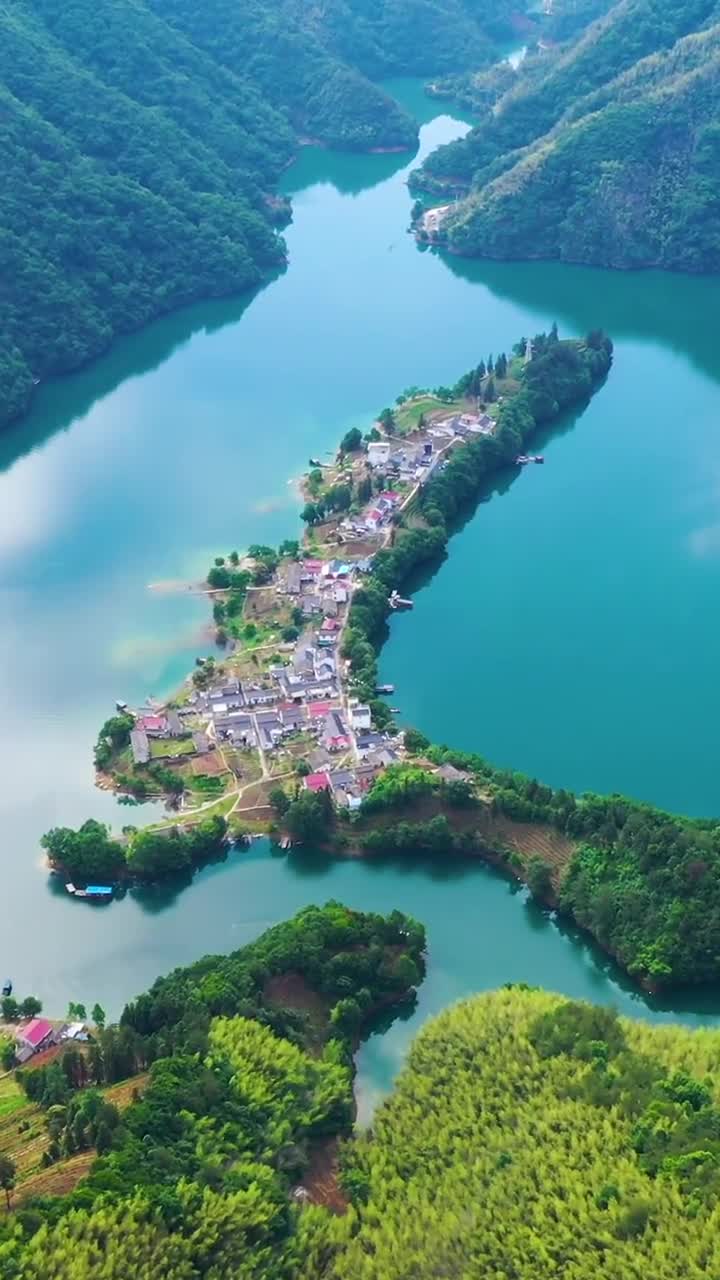 安徽一湖中小岛,至今不通公路,坐在厨房就可以钓鱼,过着与世无争的