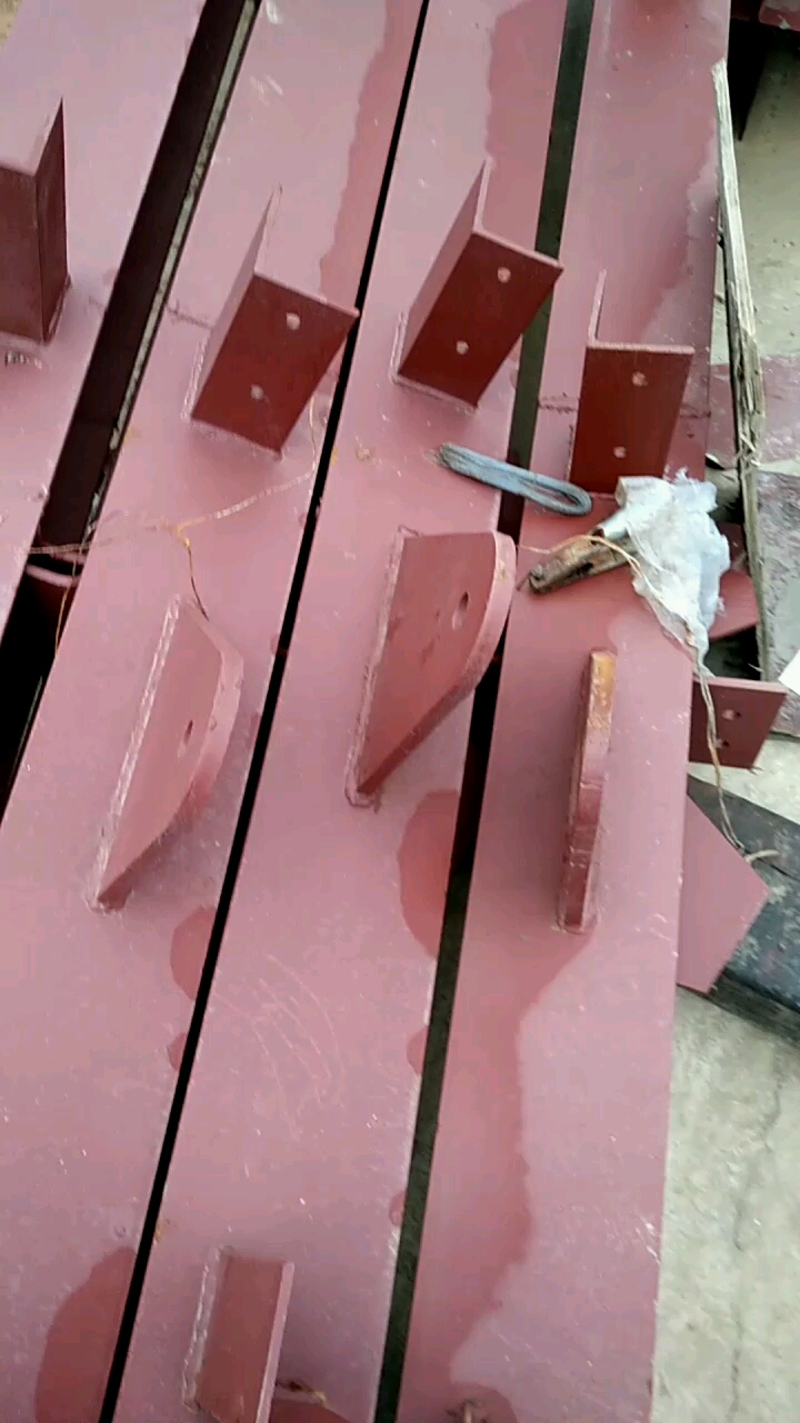 省工省料的檩托板