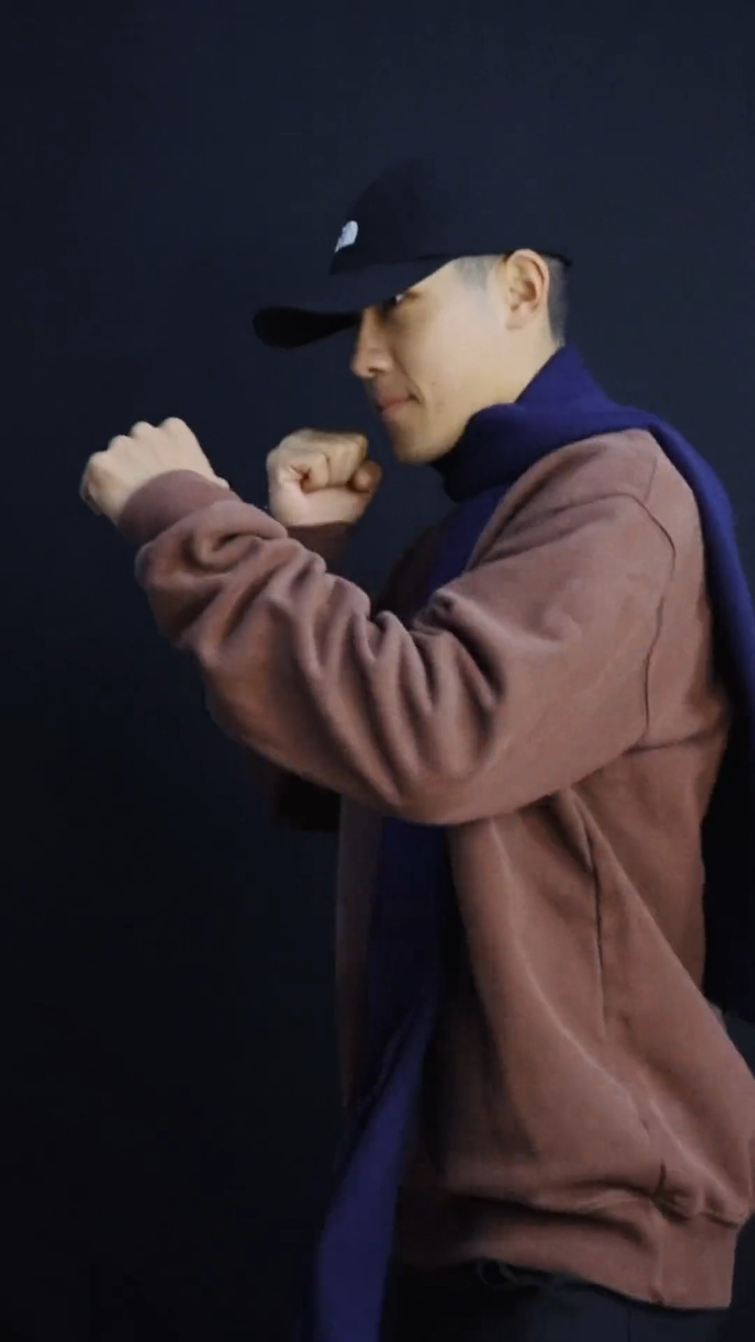 剑谱第一页忘掉心上人挥拳变装释延霈