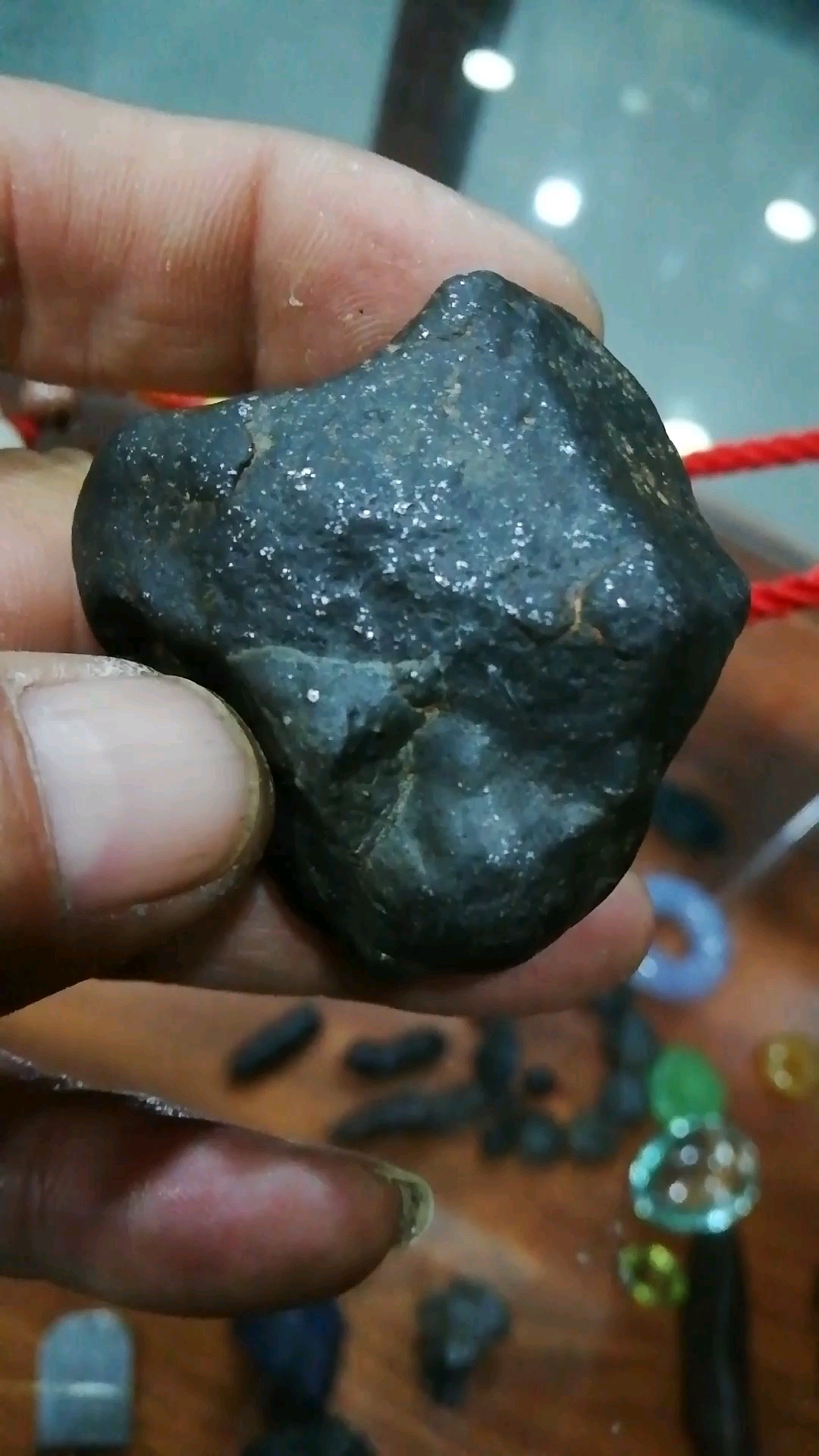 内蒙古鄂尔多斯中铁陨石