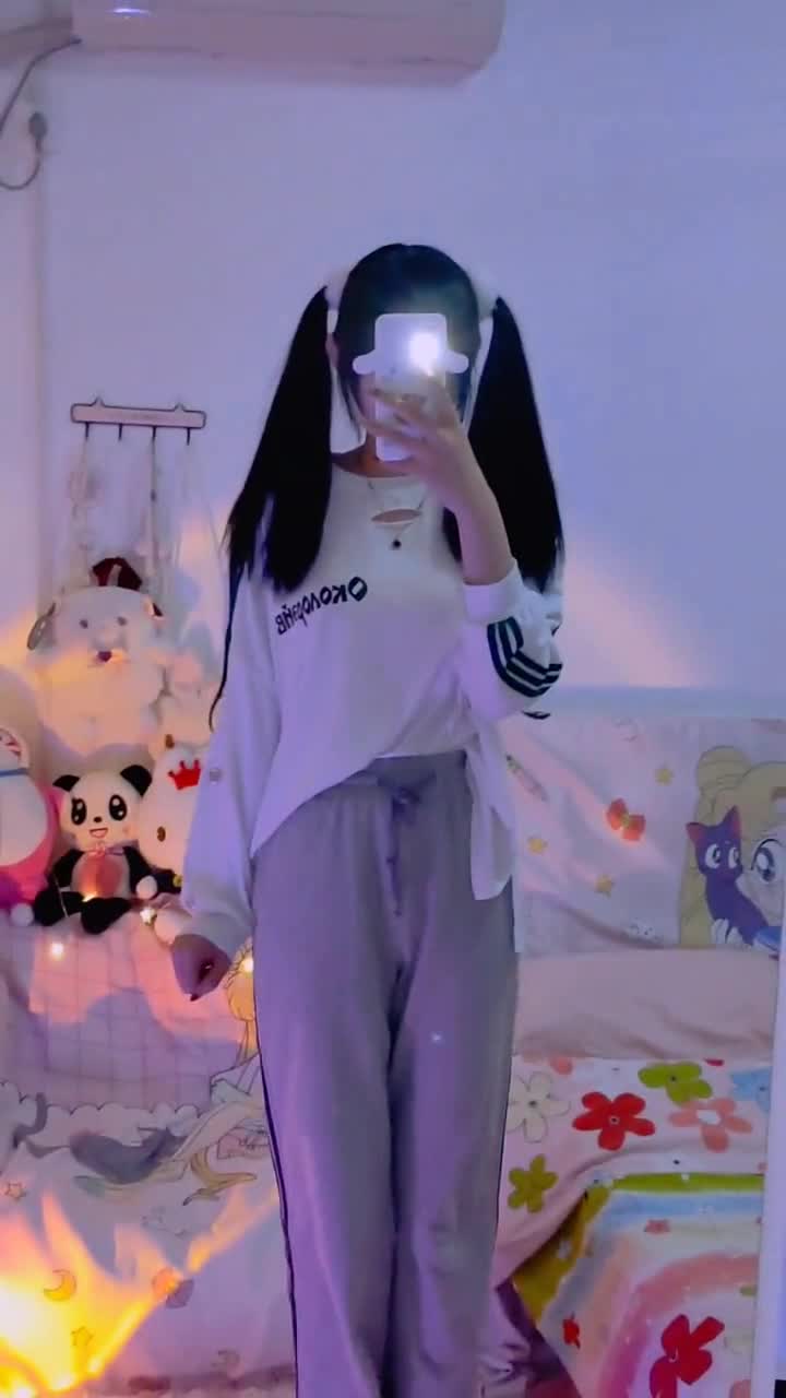 今天是q弹双马尾寻找你身边的那颗心热度不断百万视友赐神评求一个神
