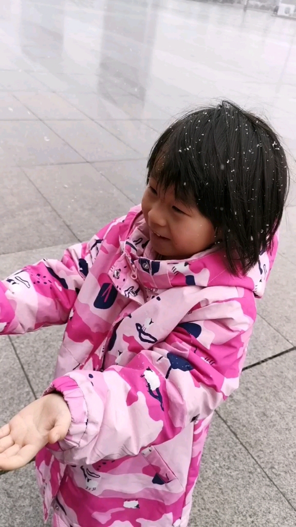 家有萌娃#北京到南京,千里来看雪!