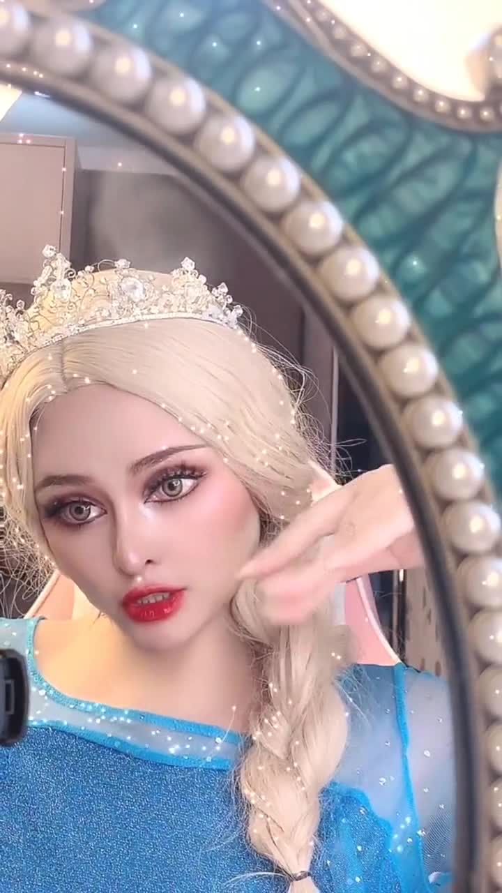艾莎公主卸妆后,还是你们喜欢的公主吗,逆天化妆术