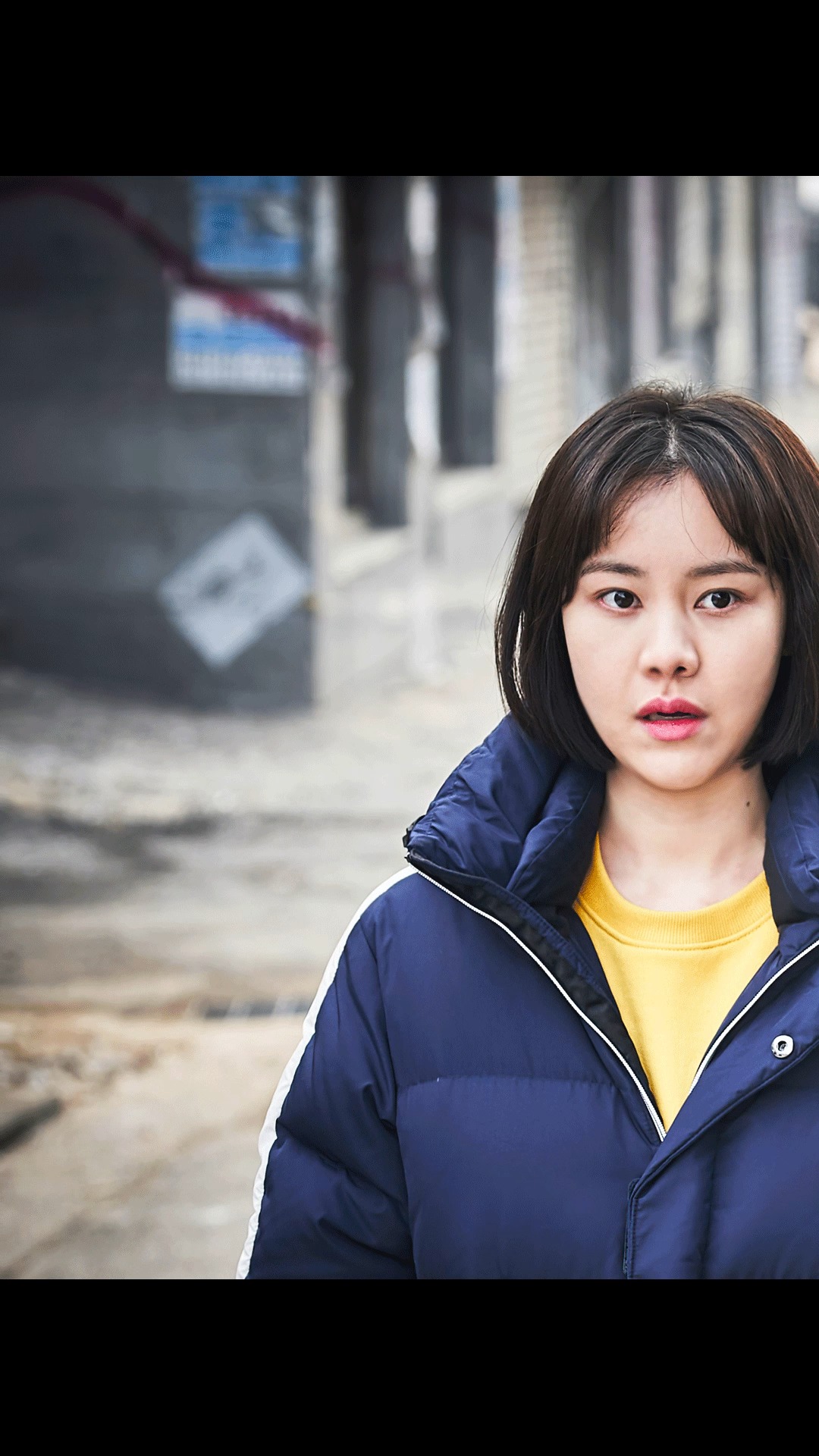 韩国电影#独居女孩房间怪事频发,原来床下有人,看完《门锁》后背置鞍