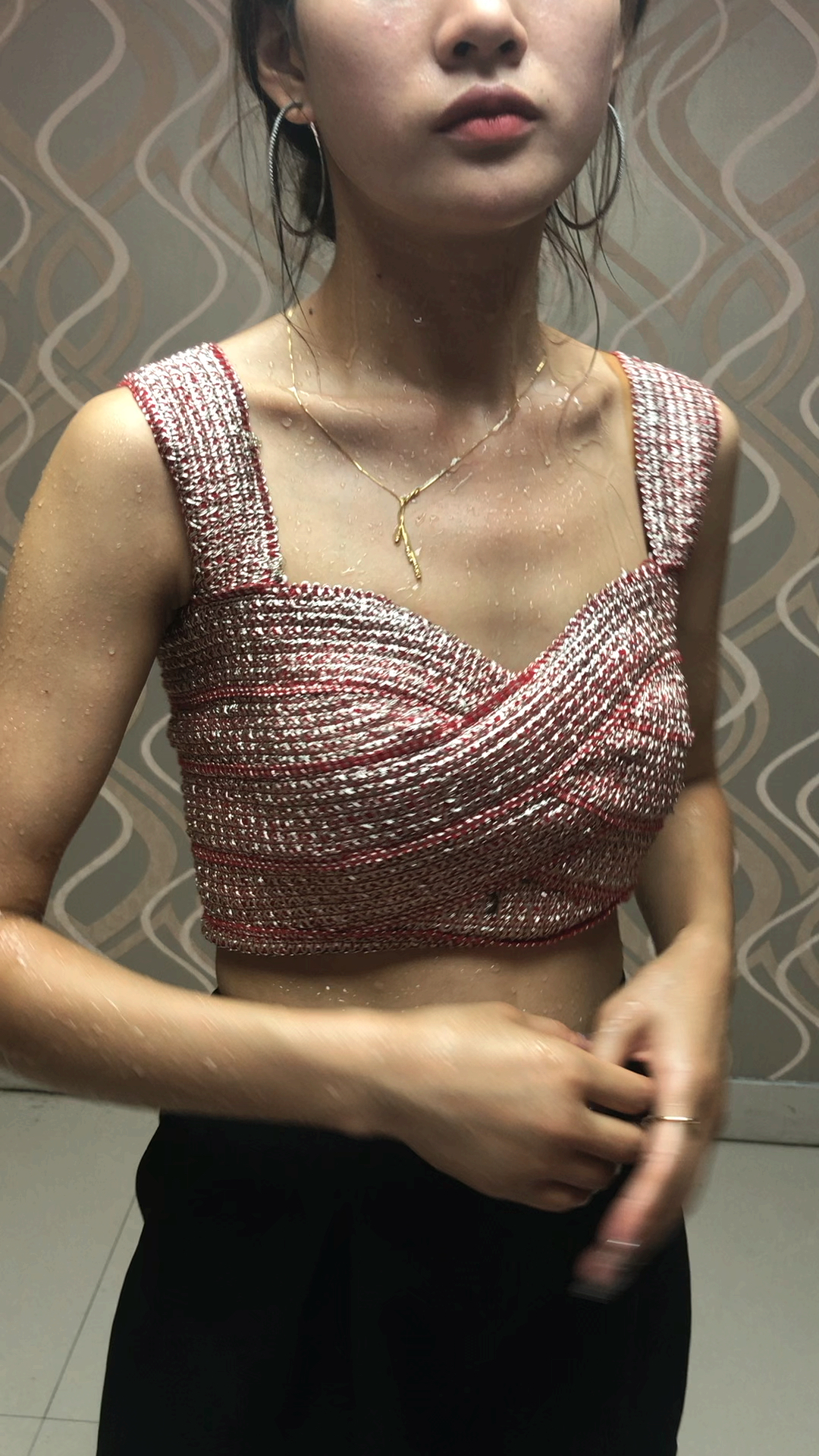 生完宝宝从水桶腰变成小蛮腰,当中的心酸只有自己知道,没节食,没吃,q1