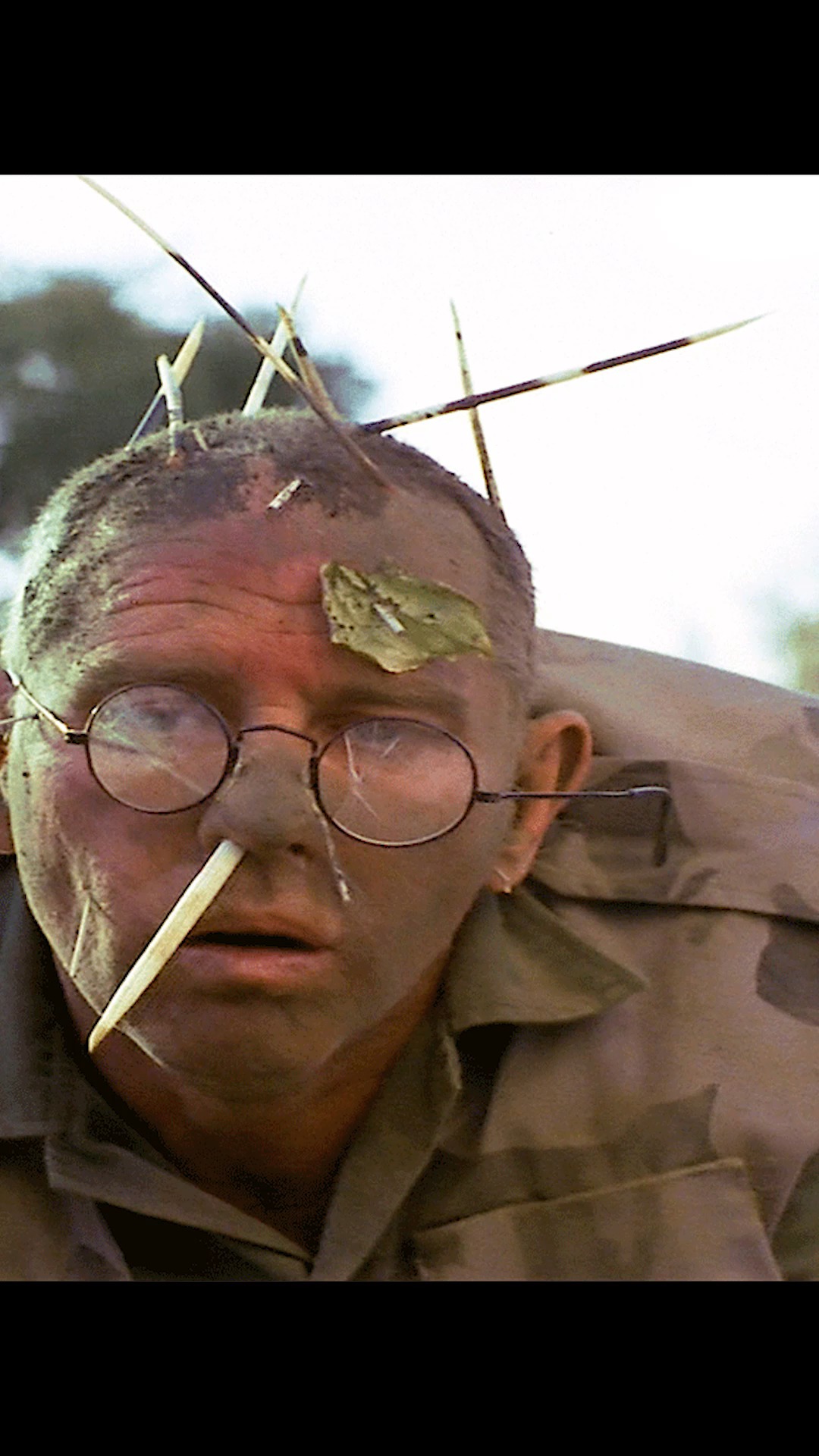 电影解说#爆笑解说:刚逃出鳄鱼池,又掉进了豪猪洞,温馨童年搞笑片