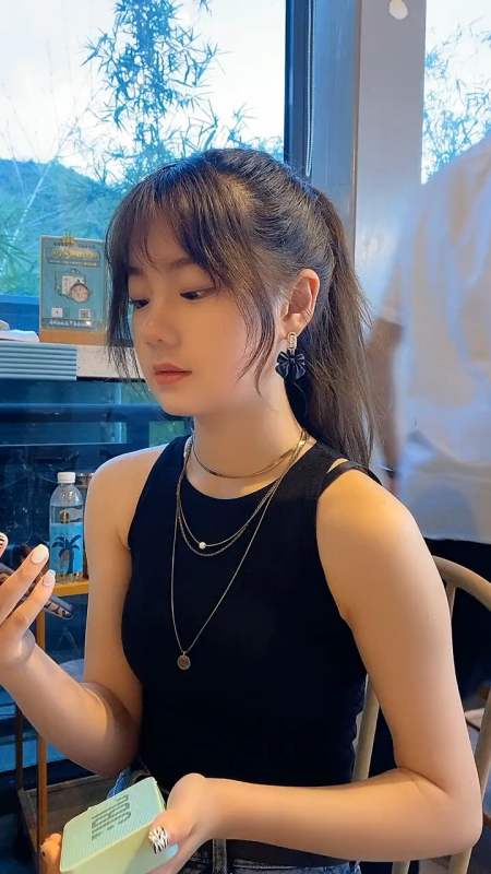 涉江而过,芙蓉千朵.诗也简单,心也简单.-度小视