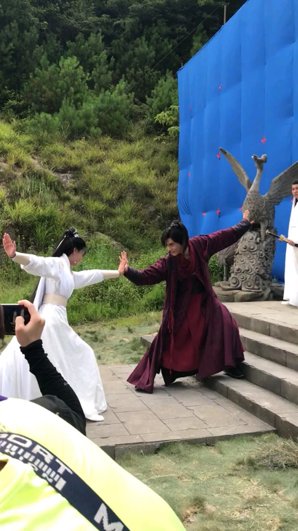 男女演员 好帅气的打斗