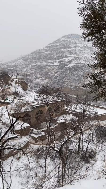 黄土高原雪景图片高清图片