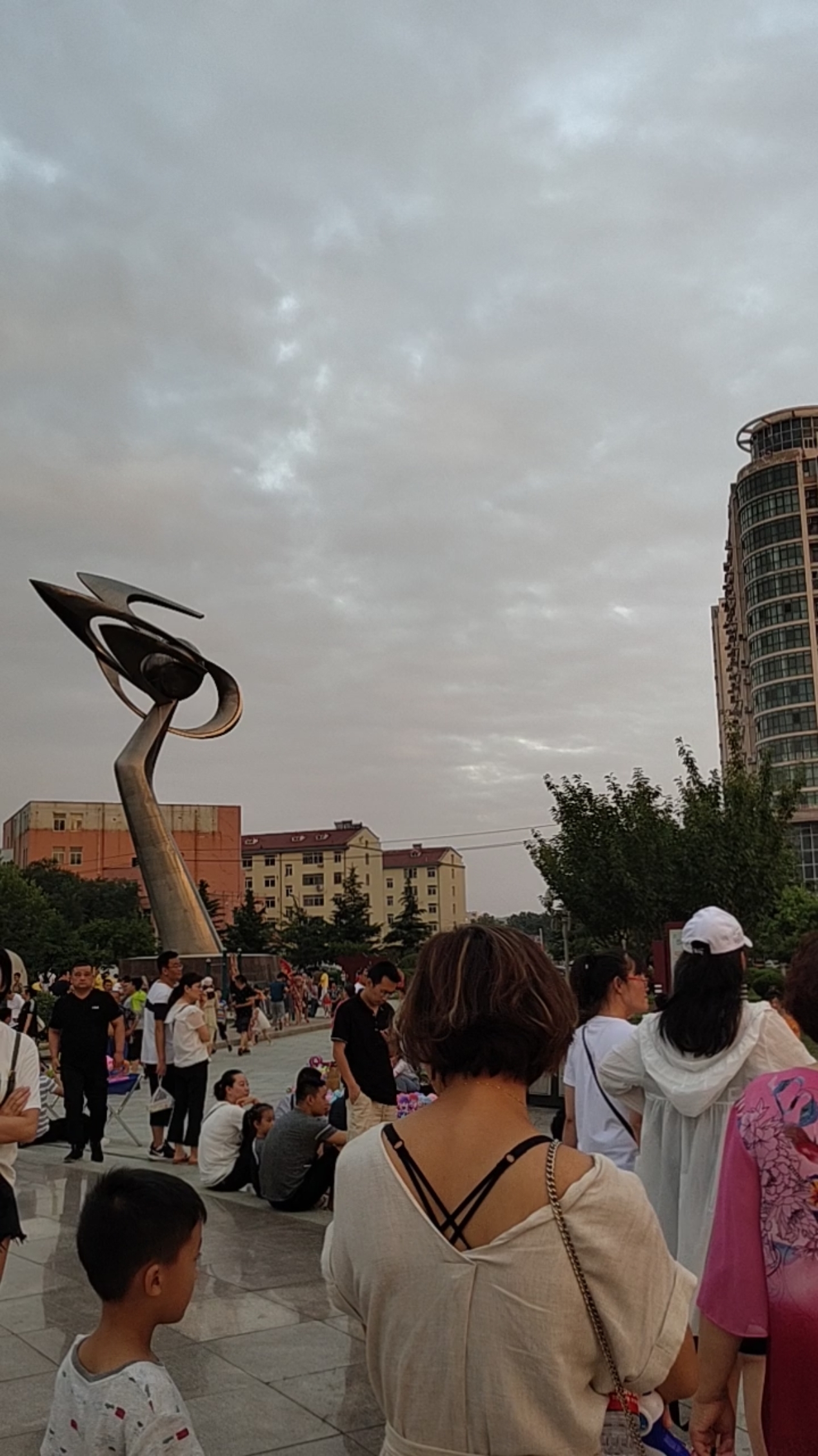 夏夜#文登金都广场夏天夜晚