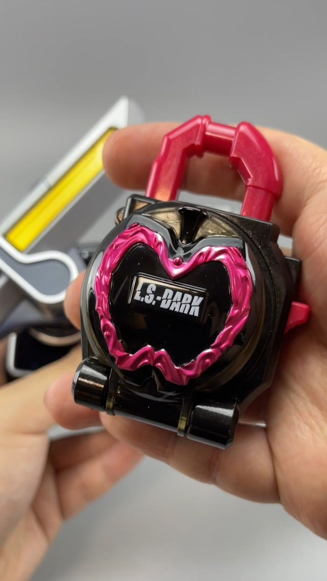 独竖一知##好种草#你见过暗黑的苹果锁种吗?-度小视