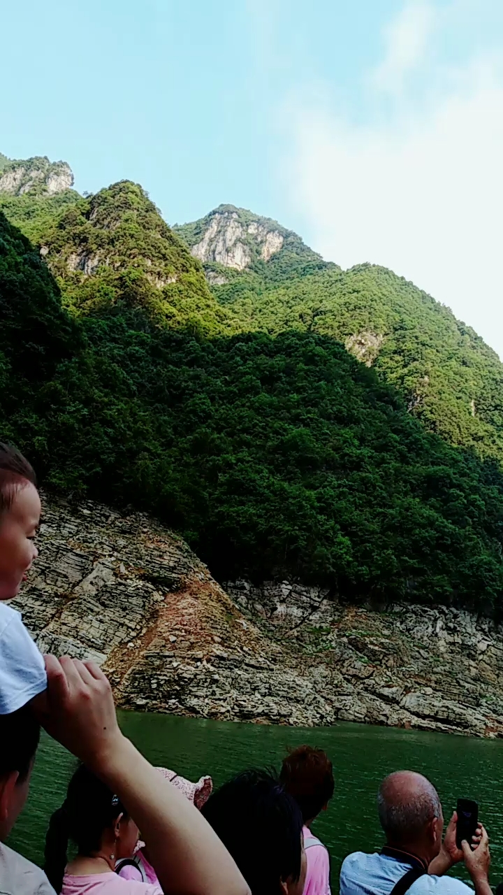 夏天就要这么过#红土地,硒都恩施巴东,金山就在这不远方