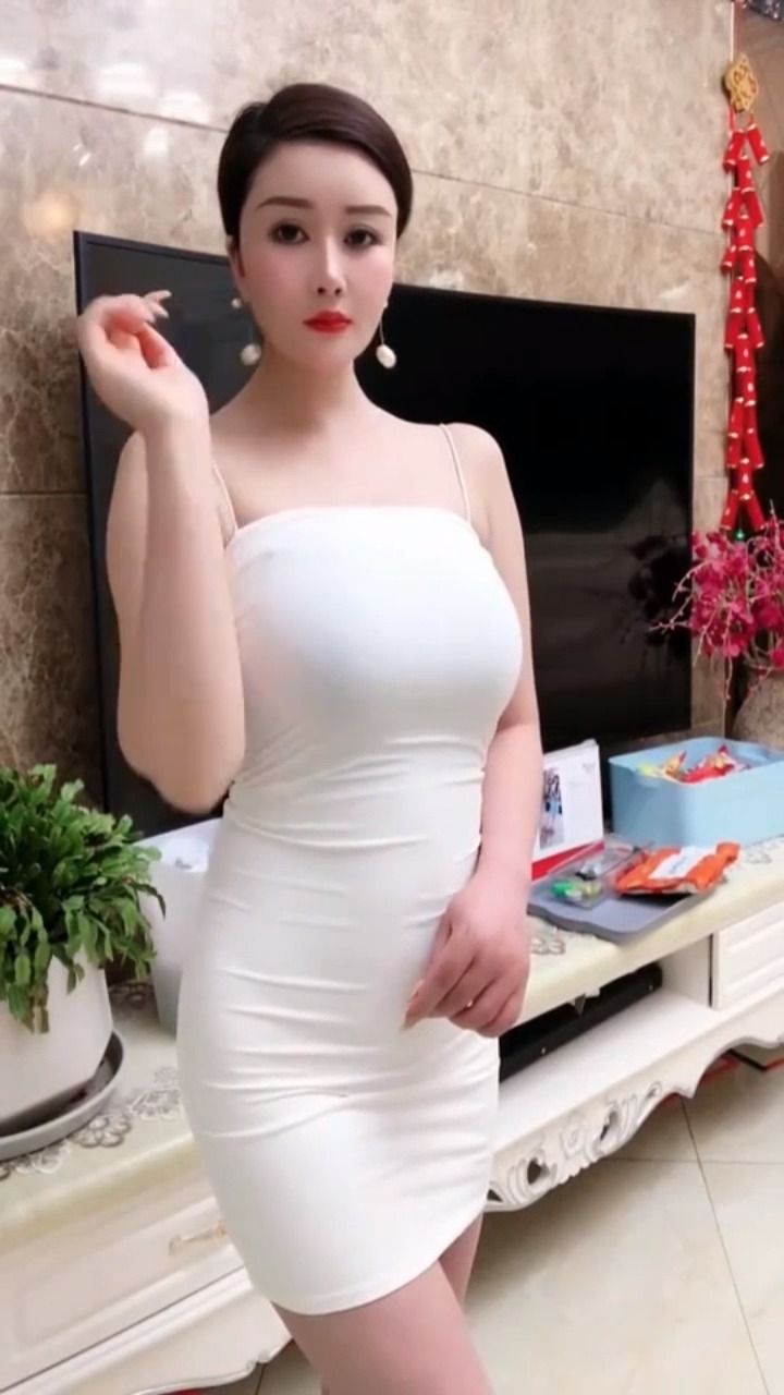 性感美女#你会喜欢我这样的微胖的吗