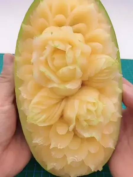 哈密瓜还能这样玩创意手工 水果雕刻 创意水果 果蔬雕刻