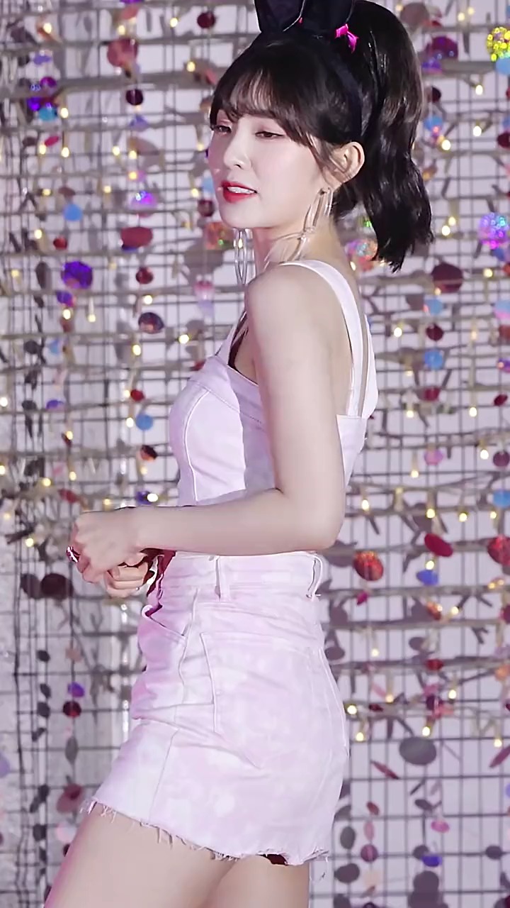 南韩四代神颜裴珠泫,这身材没有不心动的吧#裴珠泫