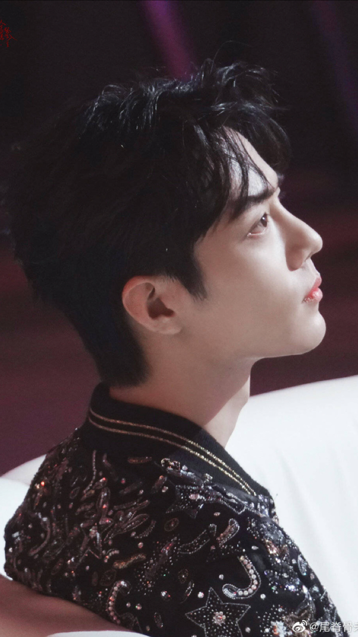 肖战#早上起来看一样肖战的侧颜