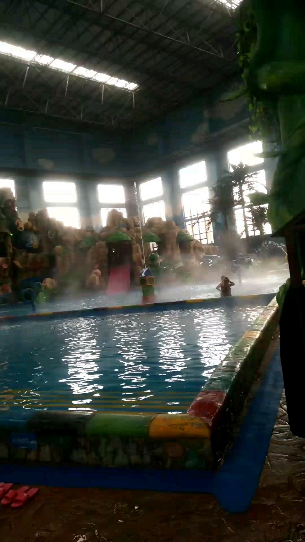 中华郡温泉酒店地方不错!