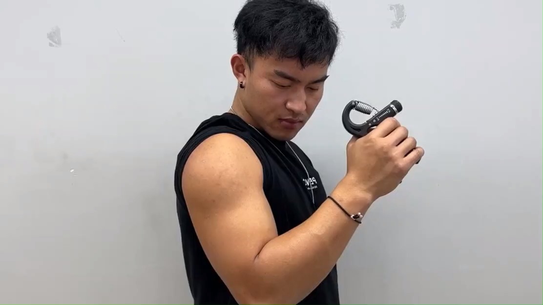 练臂力#专业训练手力,手劲,强化手部力量,增加前臂线条,看起来男人味