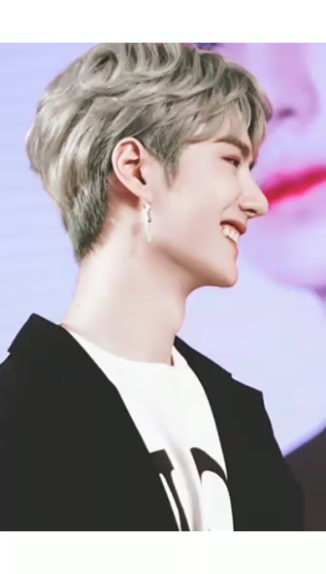 有种"兄弟情"叫王一博和肖战,你换银发造型,我也要陪你!