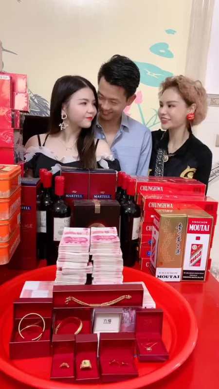 弟弟太像样了五十万彩礼和花的钱没让父母出祝你们白头到老小影夫妇