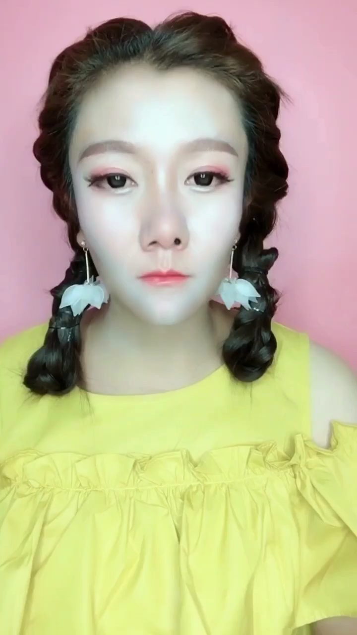 易容术把假脸撕下来 看看是男的还是女的