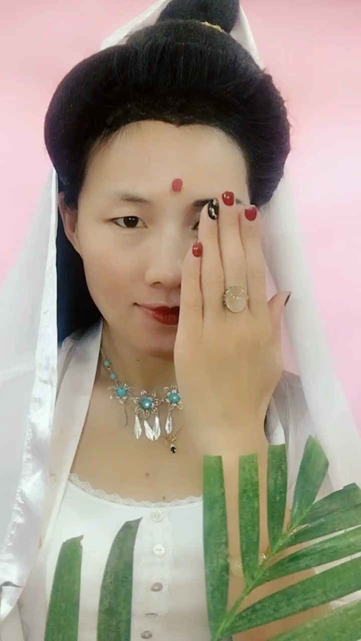 左大玢 观音菩萨 仿妆