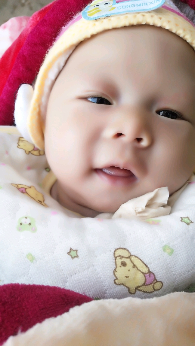 熊孩子的日常#看我这么可爱的份上,给我个赞吧