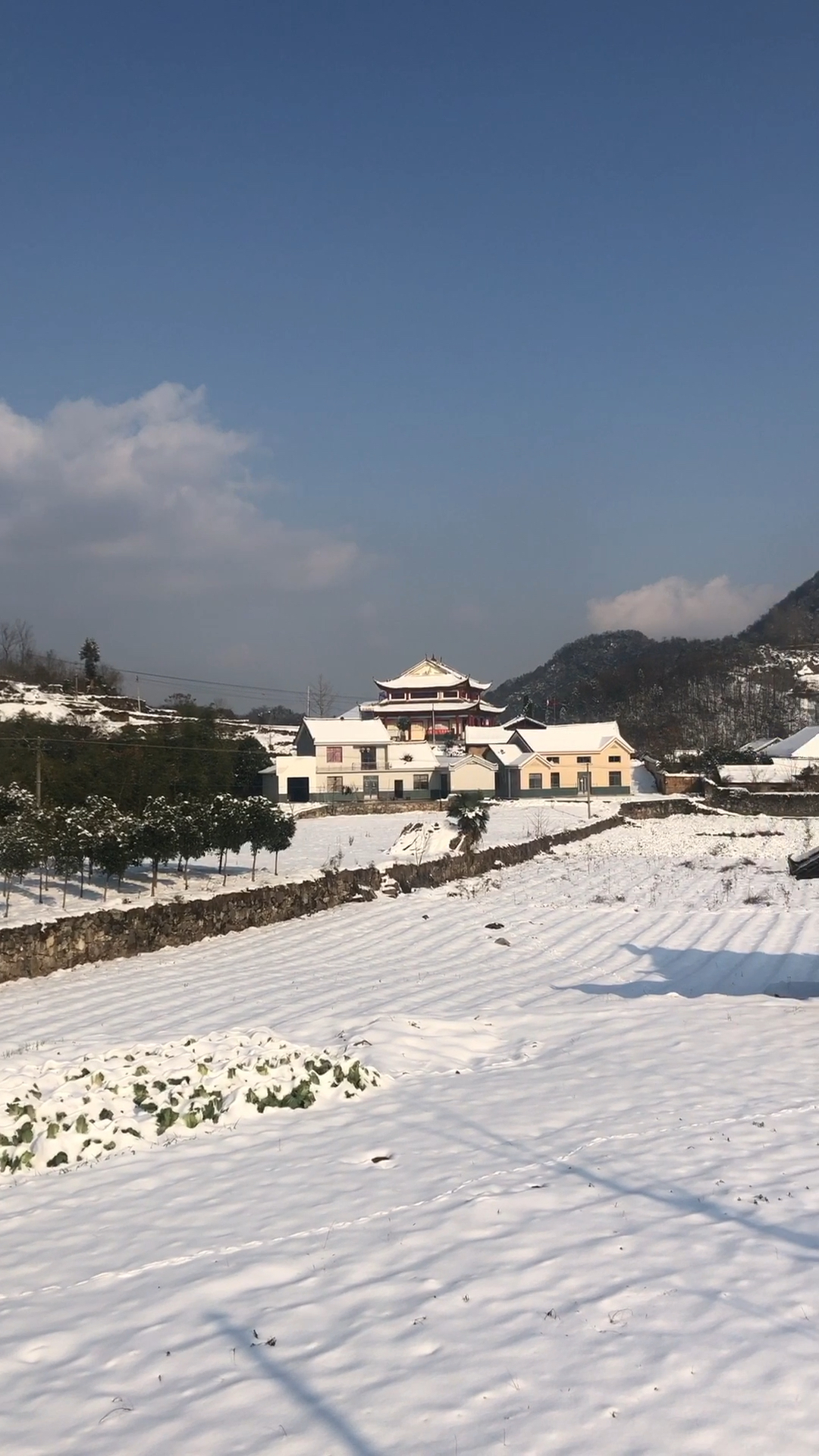 新年新气象#2018年第一场大雪,湖北宜都梁山村.