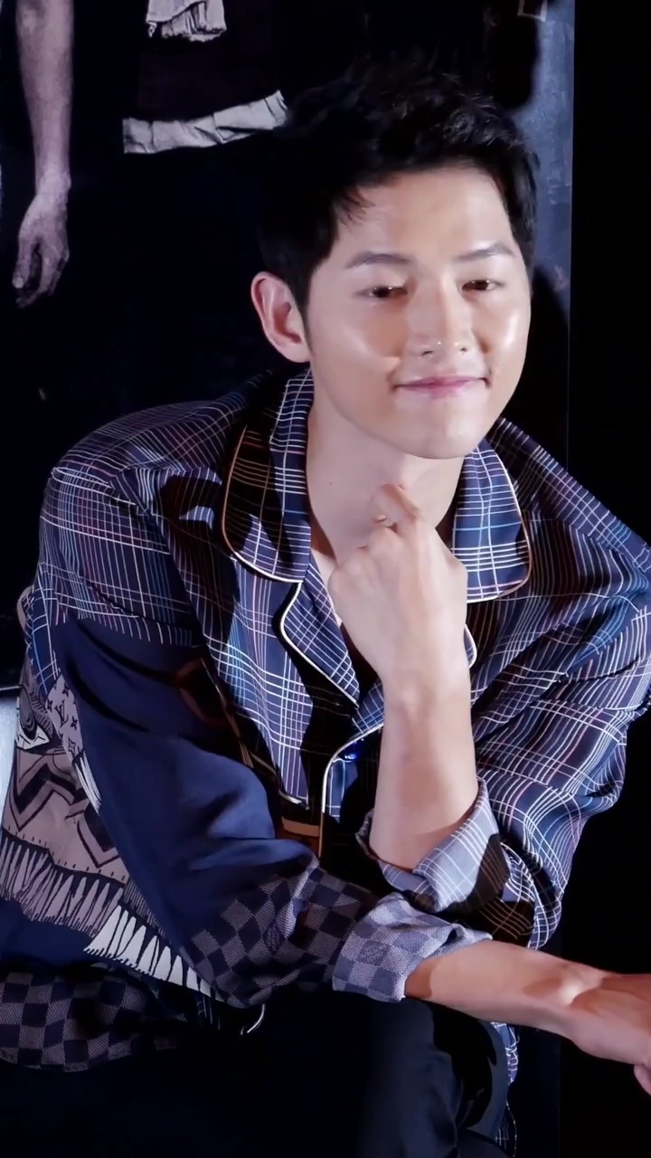 可爱的宋仲基欧巴