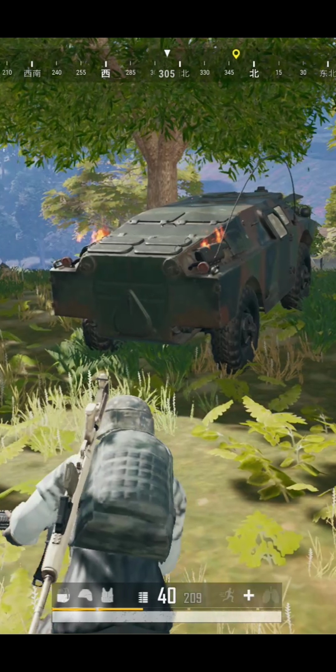 老王吃鸡#如果这辆装甲车多一丝血,我就能安全过桥了