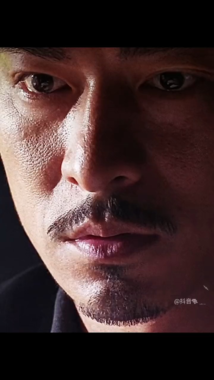 《阿虎》一直觉得这是华仔真正意义上的代表作!-度小视