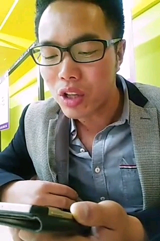 一首打工行,唱哭无数人.奋斗吧,致我们即将逝去的青春,加油,加油