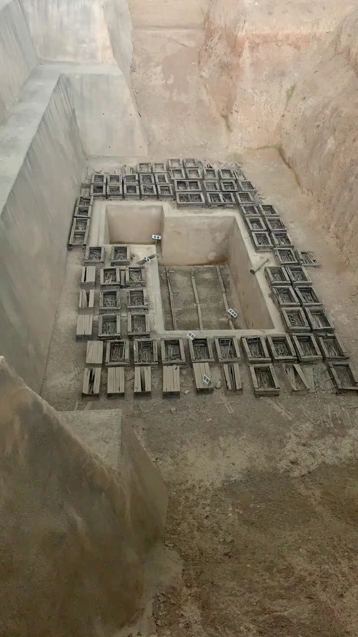 秦景公赢石距今2500多年是秦始皇先祖