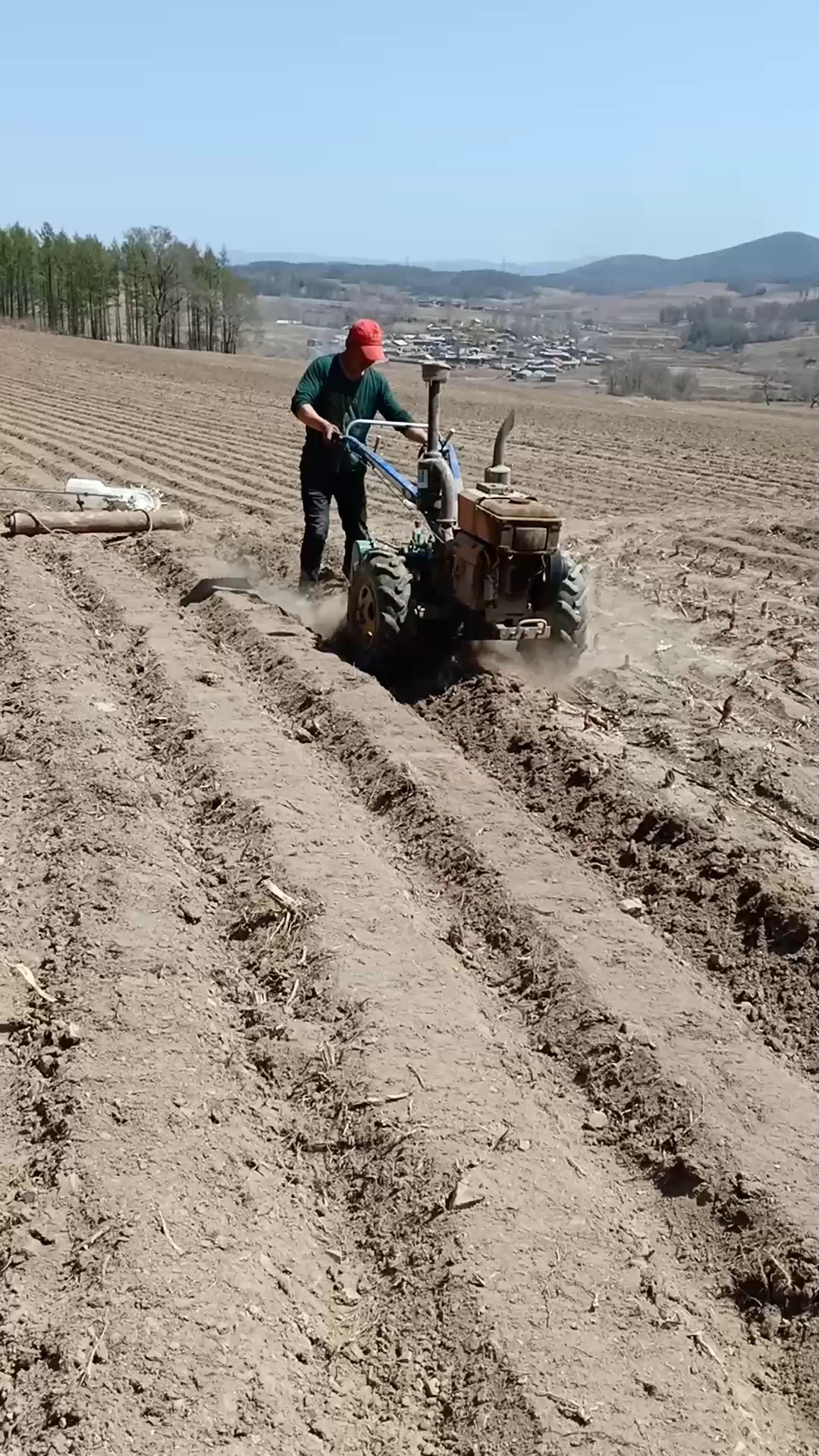 我家的一犁成,开犁了