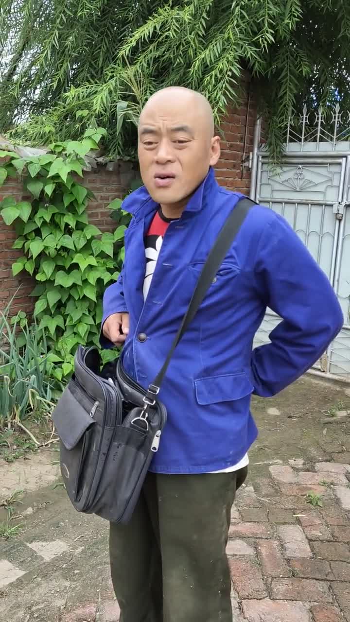 卖豆腐的光头强