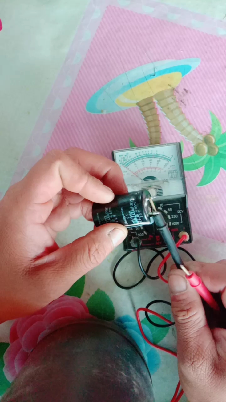 指针万用表测试电容好坏的方法