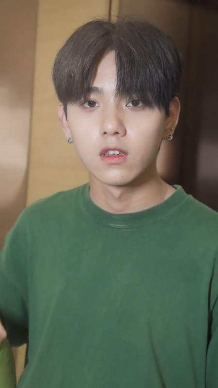 扫码下载度小视 发个视频 让别人知道 志鸿白马小志 24.