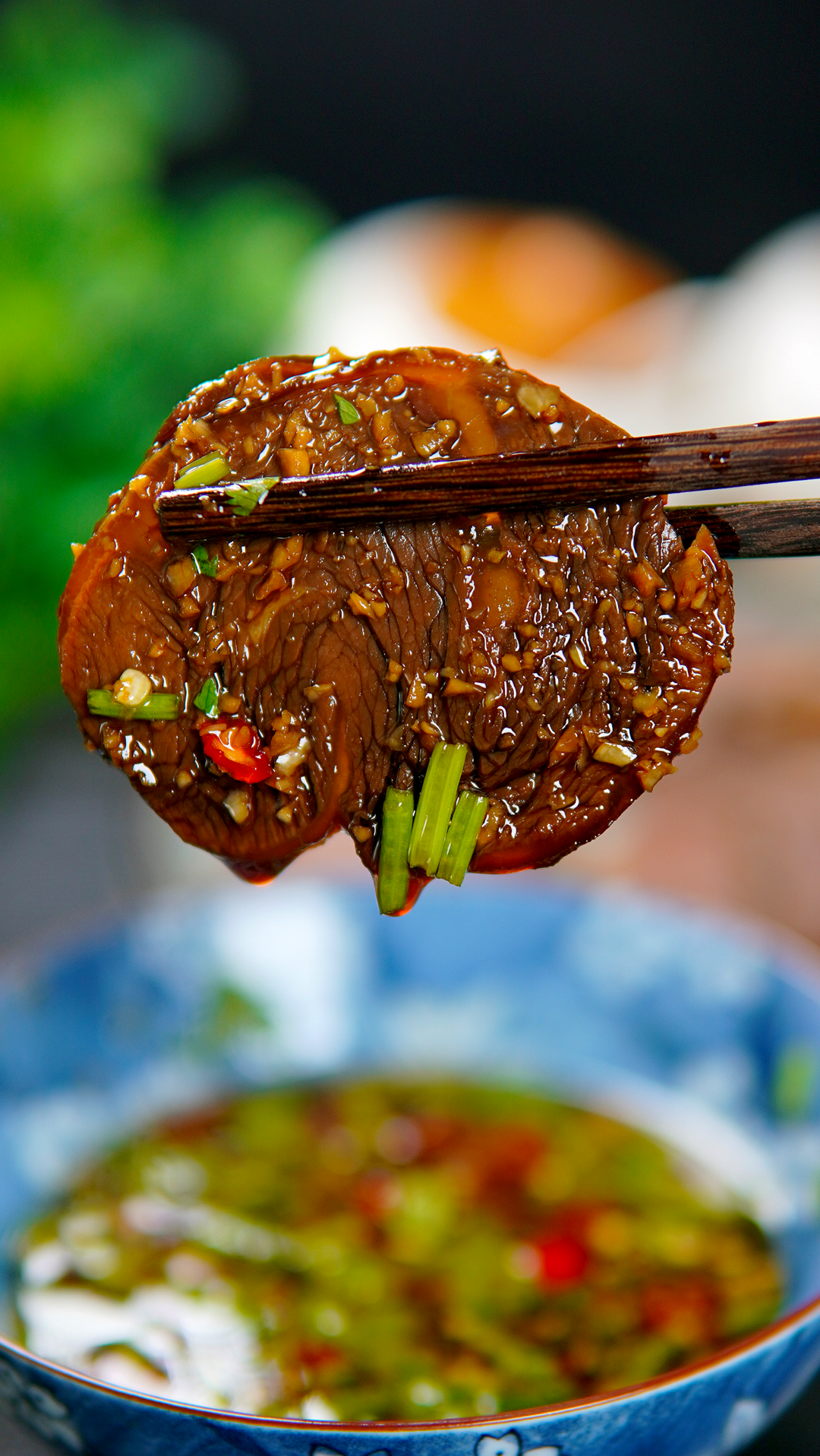 家庭版的五香酱牛肉,就跟煮饭一样简单